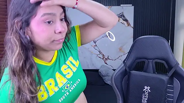 Sophie19   online show from 25, 3, 2026