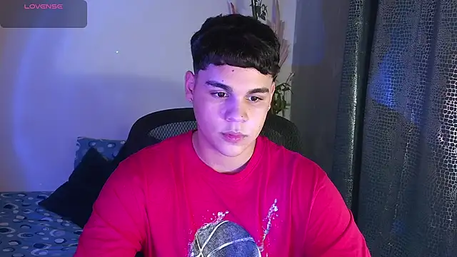 Snapshot of eithan_jonnes chatting on 28, 2, 2026 eithan jonnes online show from 28, 2, 2026