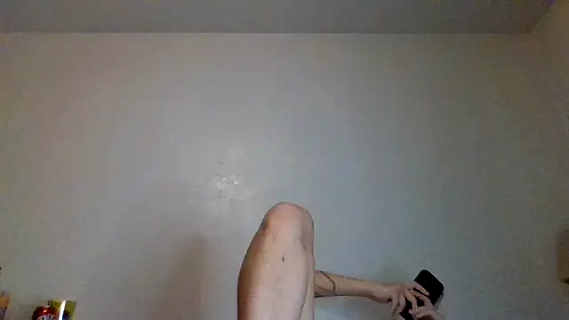 Tallhungandcloudy online show from 22, 3, 2026