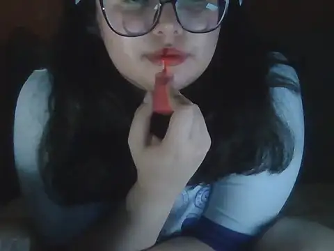 Snapshot of DearestKittyKat chatting on 14, 2, 2026 DearestKittyKat online show from 14, 2, 2026