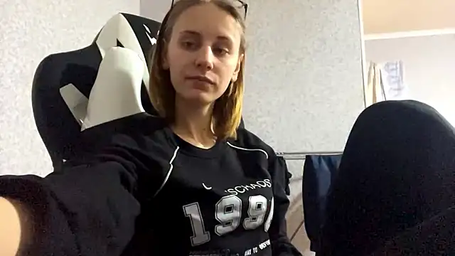 Sweety Burger online show from 18, 2, 2026