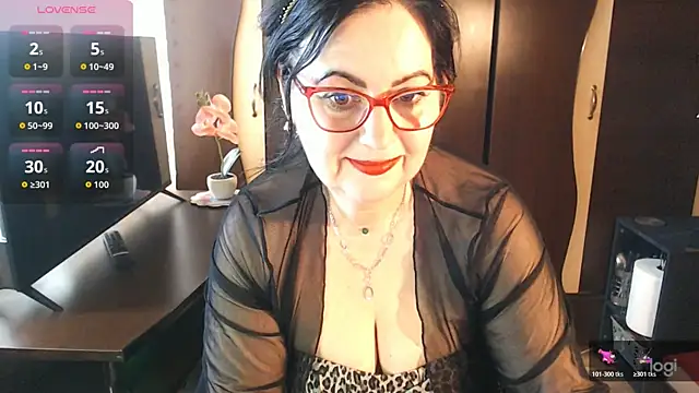 exiMIlf online show from 6, 4, 2026