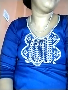 Nency Love143 online show from 25, 4, 2026