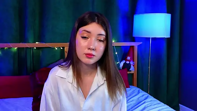 Snapshot of AliceZimmer chatting on 12, 2, 2026 AliceZimmer online show from 12, 2, 2026