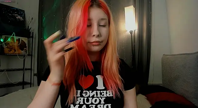 WarmAtEdges online show from 8, 3, 2026