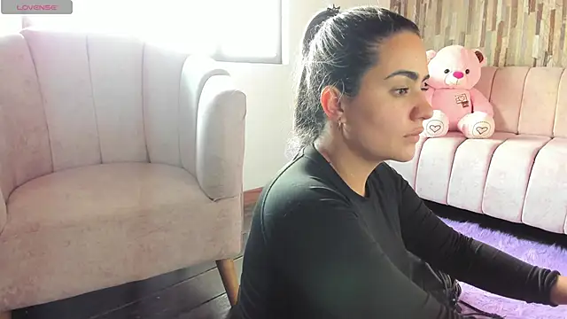 Snapshot of Miilana_ chatting on 14, 3, 2026 Miilana online show from 14, 3, 2026