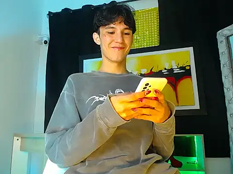 jullian ricci online show from 20, 3, 2026