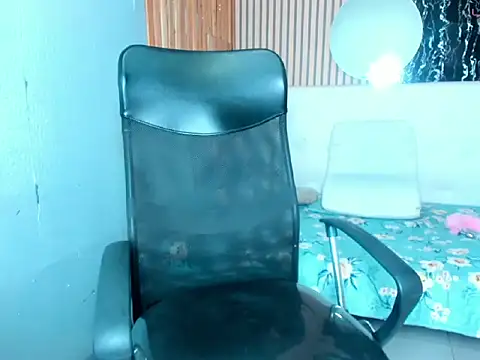 Snapshot of Jhoselinee chatting on 20, 2, 2026 Jhoselinee online show from 20, 2, 2026