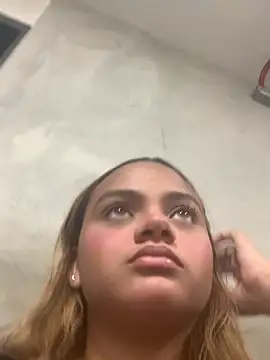 ayla0881 online show from 24, 2, 2026