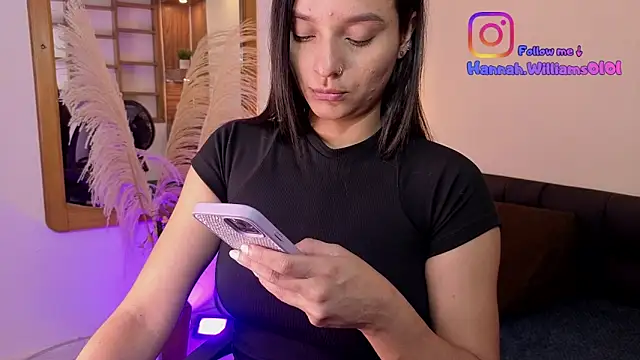 Hanna Williams   online show from 19, 2, 2026