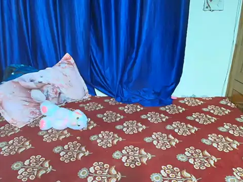 its-sarika01 online show from 17, 4, 2026