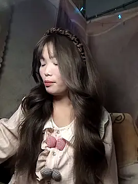 Girl-crazy1 online show from 12, 3, 2026