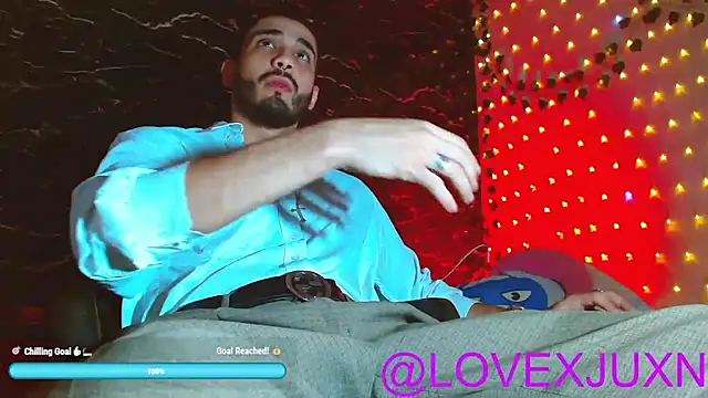 LovexJuxn8 online show from 26, 5, 2026