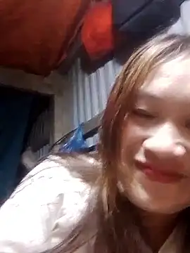 Snapshot of bany-lee chatting on 15, 2, 2026 bany-lee online show from 15, 2, 2026