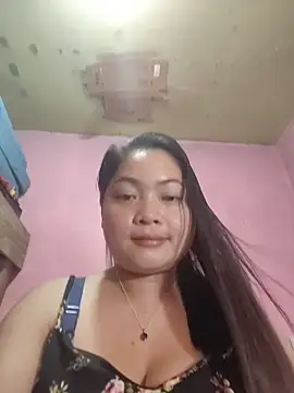 Snapshot of sweety_pie18 chatting on 13, 2, 2026 sweety pie18 online show from 13, 2, 2026