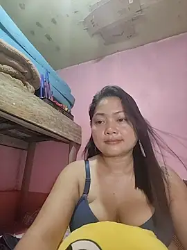 Snapshot of sweety_pie18 chatting on 16, 2, 2026 sweety pie18 online show from 16, 2, 2026