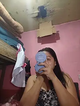 sweety pie18 online show from 1, 4, 2026