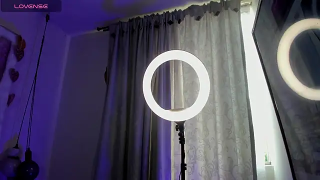 Chhloe69 online show from 11, 2, 2026