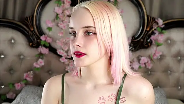 KirstinMcgeady online show from 3, 4, 2026