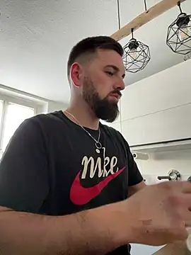 xxxsharkexxx online show from 25, 2, 2026