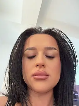 Katty Pery online show from 15, 6, 2026