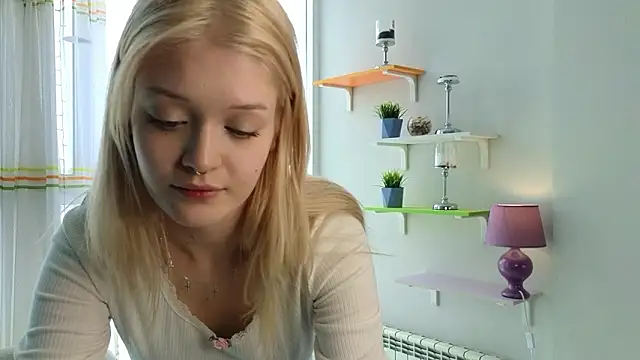 Snapshot of TaraBomstad chatting on 28, 2, 2026 TaraBomstad online show from 28, 2, 2026