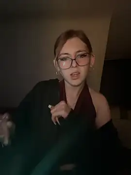 Milli-Kiss online show from 9, 4, 2026