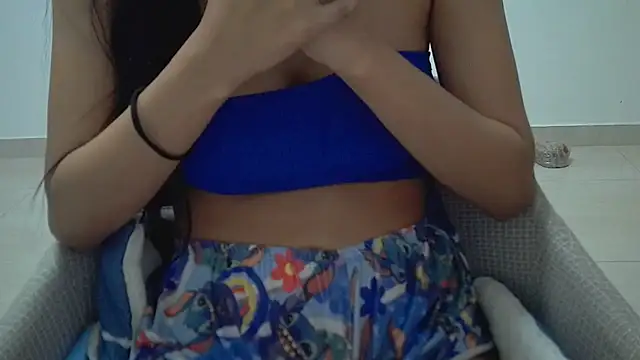 Snapshot of cleopriv00 chatting on 14, 7, 2026 cleopriv00 online show from 14, 7, 2026