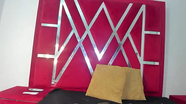 Mia scandark online show from 16, 3, 2026