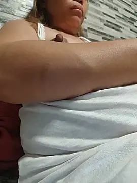 squirtshantal online show from 3, 6, 2026