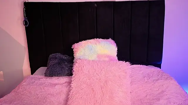 Abby Bennett online show from 4, 4, 2026