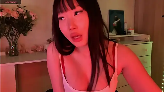 Snapshot of whispersofdarsy chatting on 18, 2, 2026 whispersofdarsy online show from 18, 2, 2026