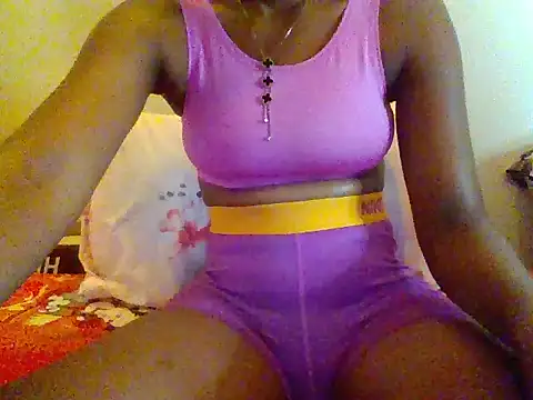 Snapshot of Lunateddy chatting on 21, 2, 2026 Lunateddy online show from 21, 2, 2026