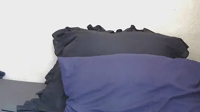 YumPeaches online show from 27, 2, 2026