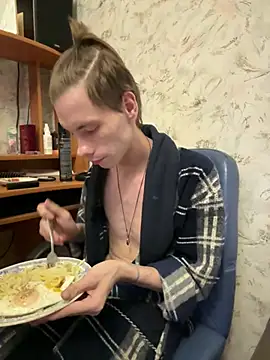 Erick Wilson online show from 2, 3, 2025