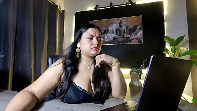Snapshot of AzaraOnyx chatting on 17, 6, 2026 AzaraOnyx online show from 17, 6, 2026