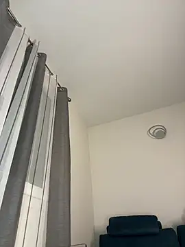 Alessia-Bloom online show from 16, 6, 2026