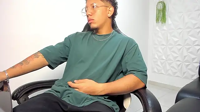 Snapshot of MaxSeduce23 chatting on 19, 2, 2026 MaxSeduce23 online show from 19, 2, 2026