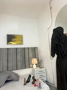 aminaa  online show from 20, 2, 2026