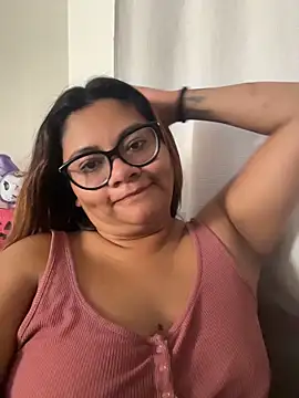 Snapshot of ludmila_x chatting on 21, 6, 2026 ludmila x online show from 21, 6, 2026