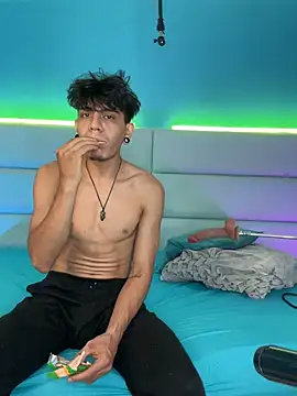 Snapshot of abrilandjulian chatting on 25, 2, 2026 abrilandjulian online show from 25, 2, 2026