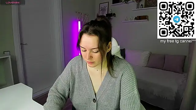 Laura CollinsS online show from 2, 6, 2026