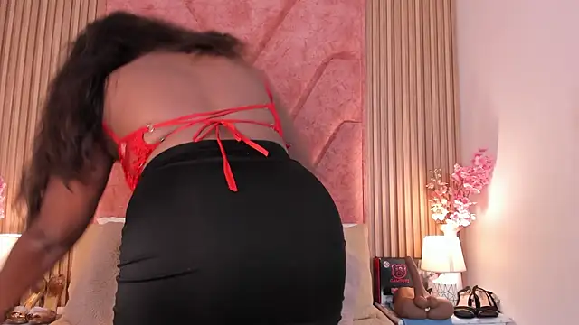 DanielaLeroy online show from 7, 5, 2026