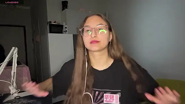 YettaUrive online show from 18, 2, 2026