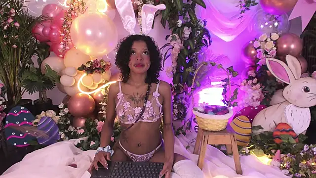 Snapshot of Lunakellerr chatting on 1, 4, 2026 Lunakellerr online show from 1, 4, 2026