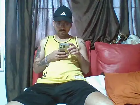 Snapshot of Karamel444 chatting on 2, 3, 2026 Karamel444 online show from 2, 3, 2026