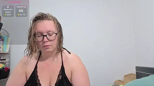 LittleMistys online show from 28, 6, 2026