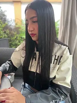 Daniela Pink online show from 14, 4, 2026