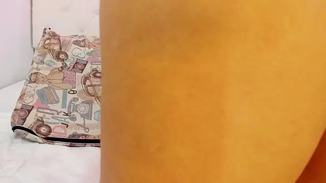 luciana hot699 online show from 10, 4, 2026