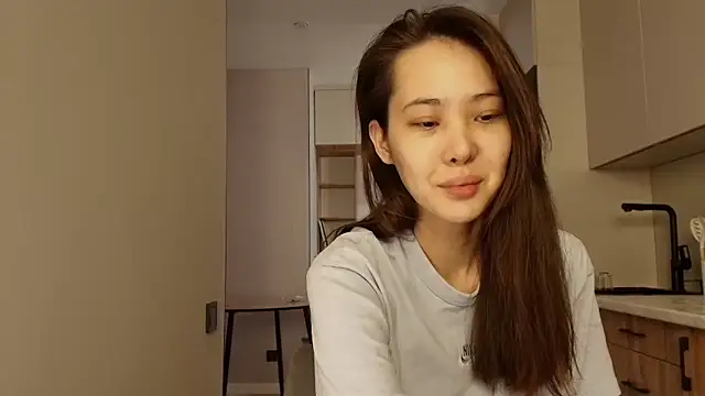 Snapshot of lilly_sweeet chatting on 1, 3, 2026 lilly sweeet online show from 1, 3, 2026